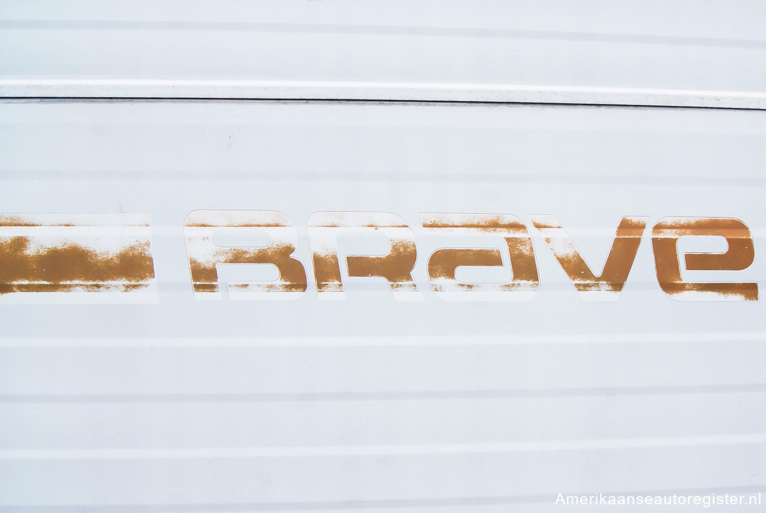 Dodge Winnebago Brave uit 1973